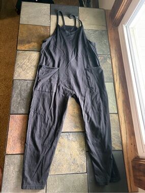 Girls Black Cotton Jumpsuit with Pockets